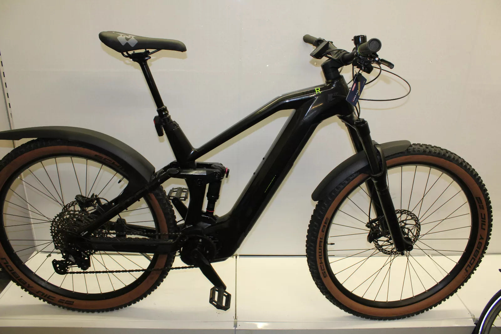 Cube Stereo Race HPC 140 R