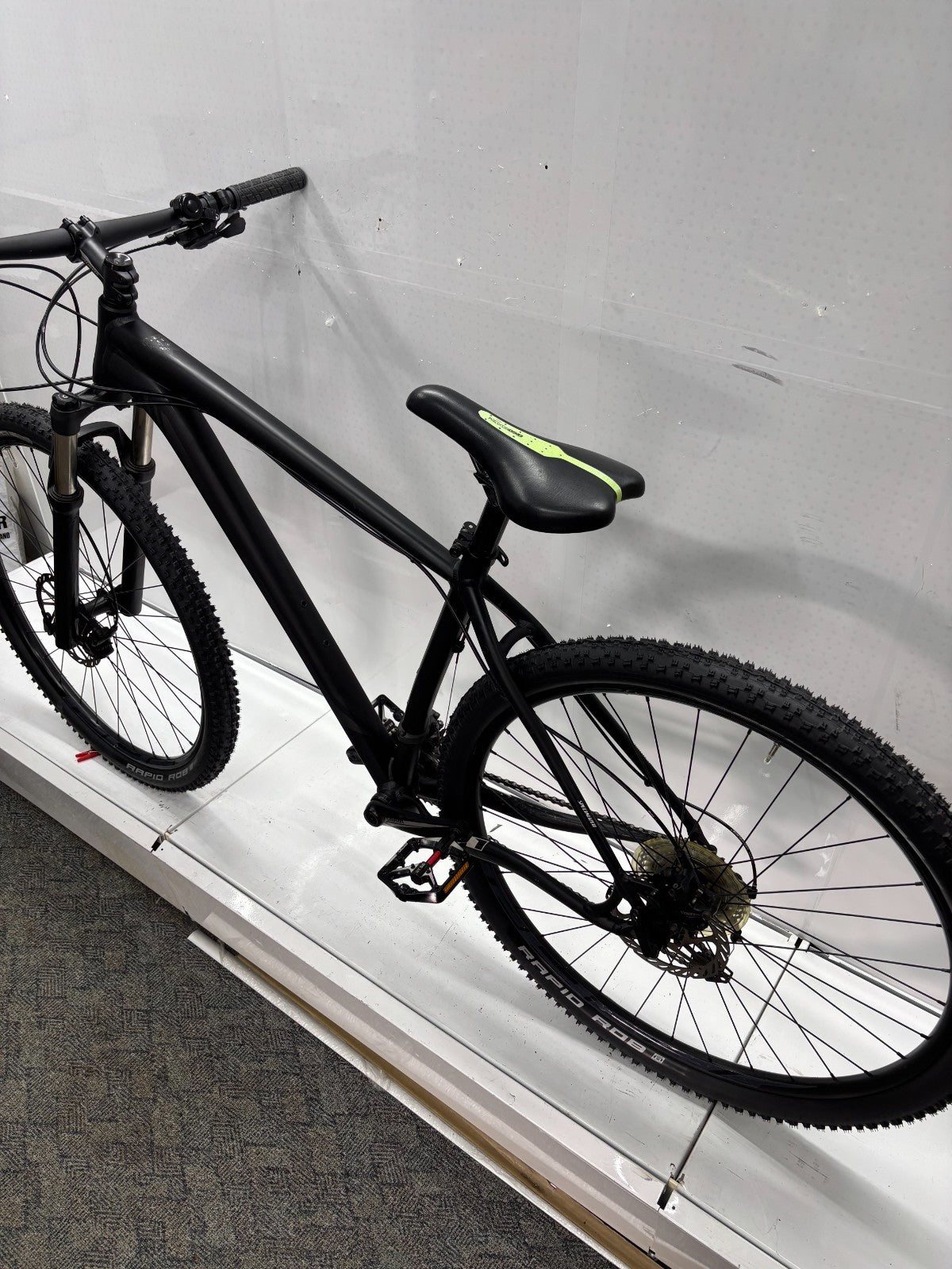 Specialized Rockshopper - viele Neuteile!