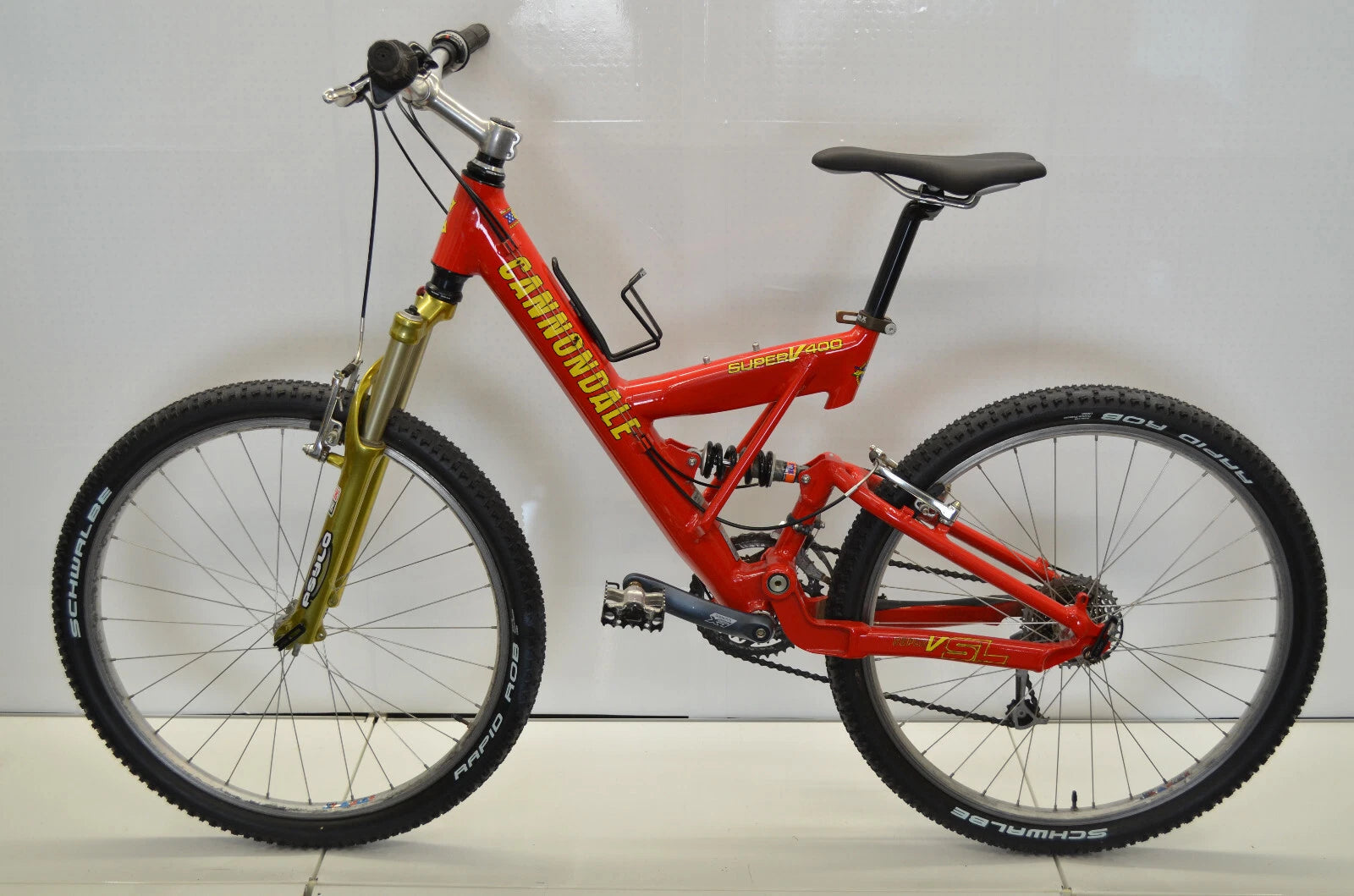 Cannondale Super V 400