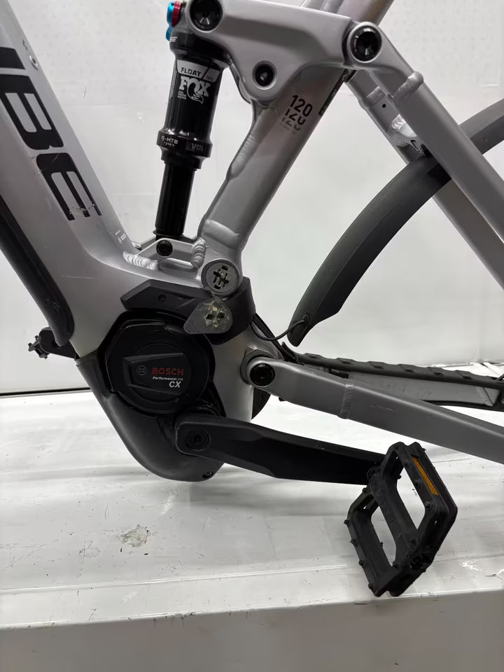 Cube Stereo Hybrid 120 Race - Rahmengröße XL - Bastlerrad zum Wiederaufbau