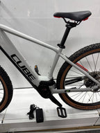 Cube Reaction Hybrid Pro E-Bike - Rahmengröße L, keine 450 Km