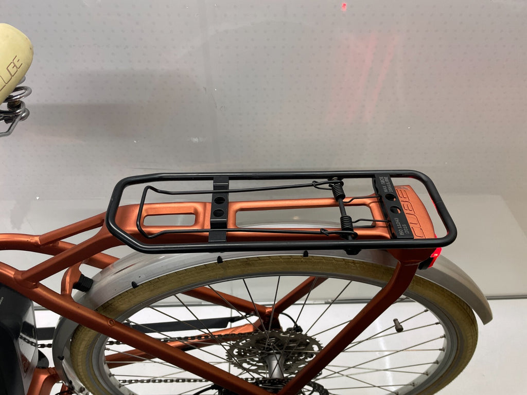 Cube Ella, keine 800 KM gefahren!