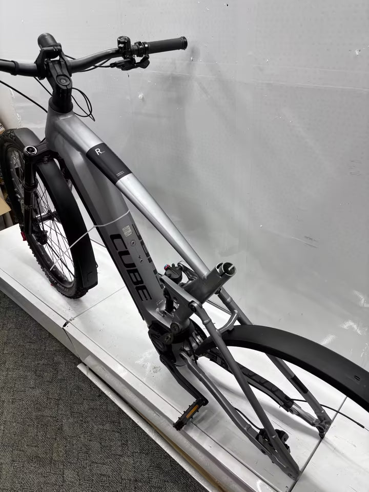 Cube Stereo Hybrid 120 Race - Rahmengröße XL - Bastlerrad zum Wiederaufbau