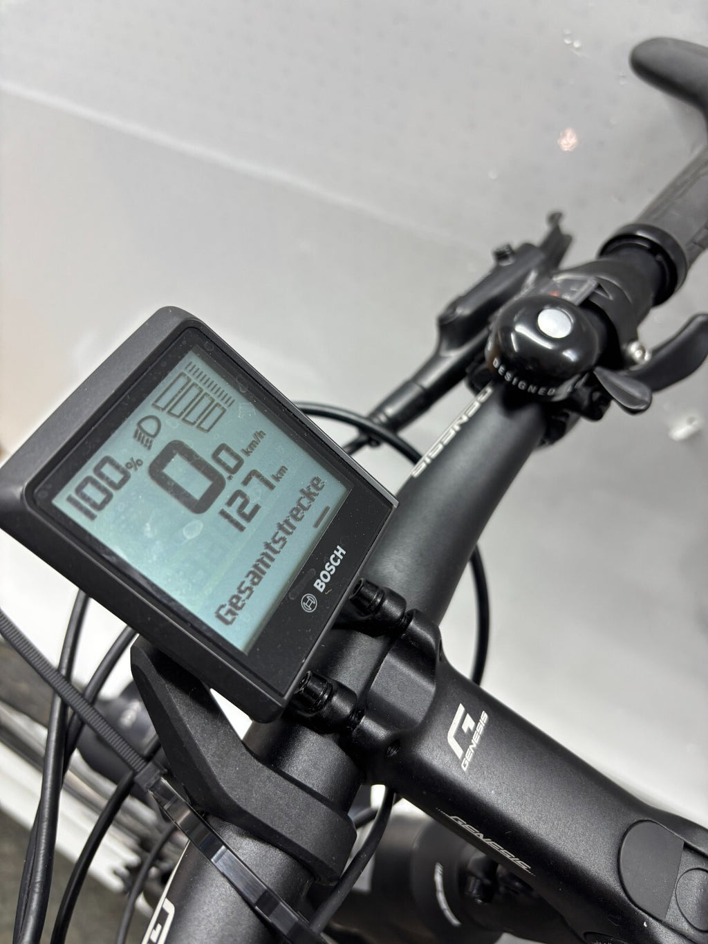 Genesis E-Series Touring, keine 200 KM gefahren!