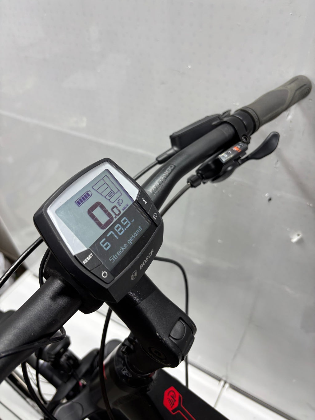 Victoria Trekking 6.5 - Rahmengröße S, keine 700 KM gefahren