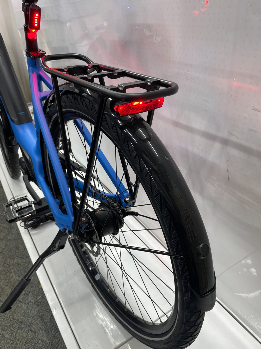Winora tria N8E Damen E-Bike, keine 100 KM gefahren, wie neu!