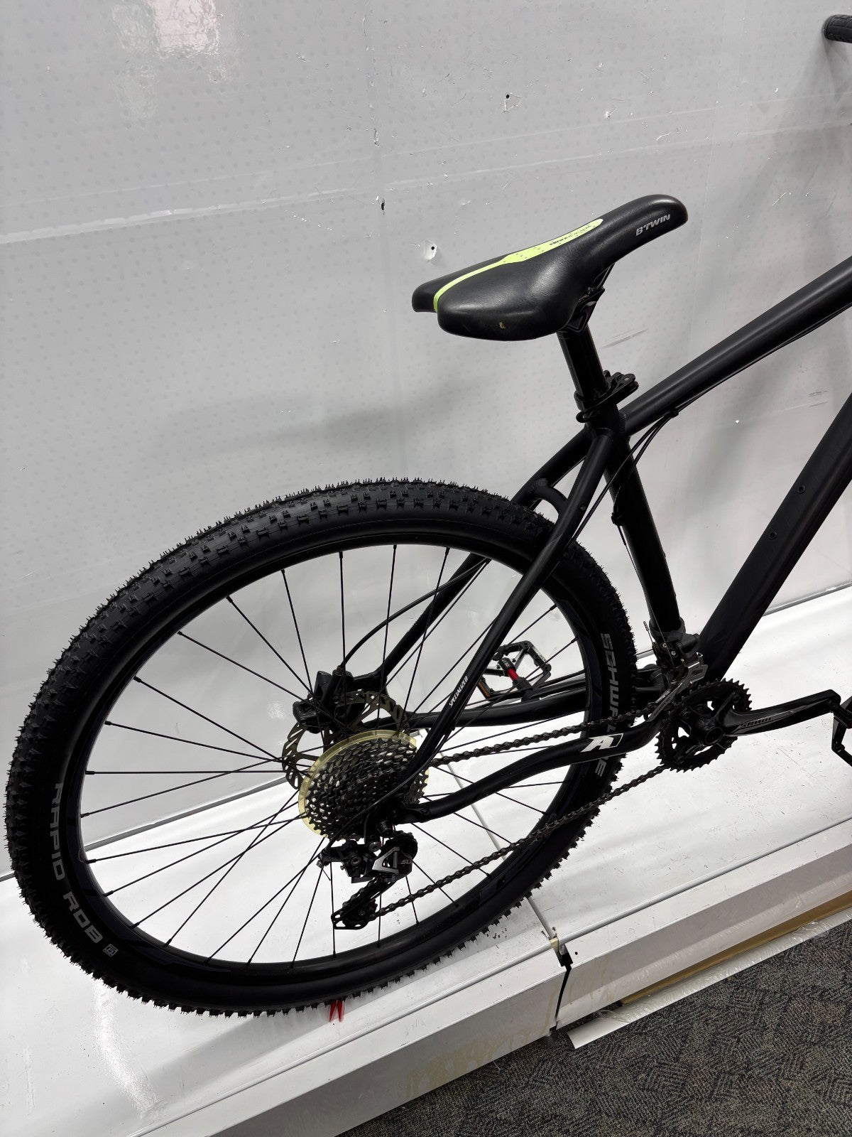 Specialized Rockshopper - viele Neuteile!