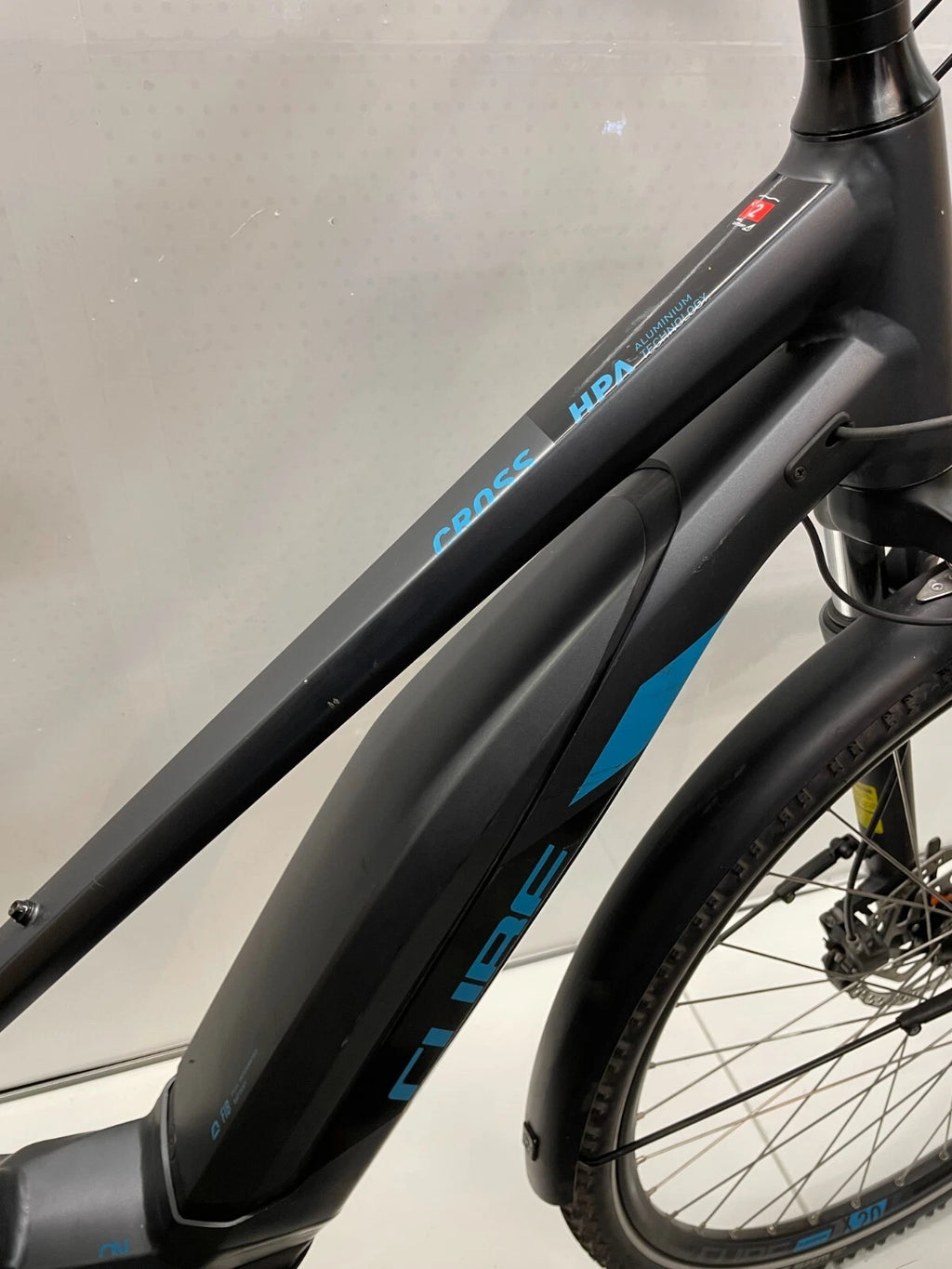 CUBE Cross Hybrid One 500, keine 750 Km gefahren!