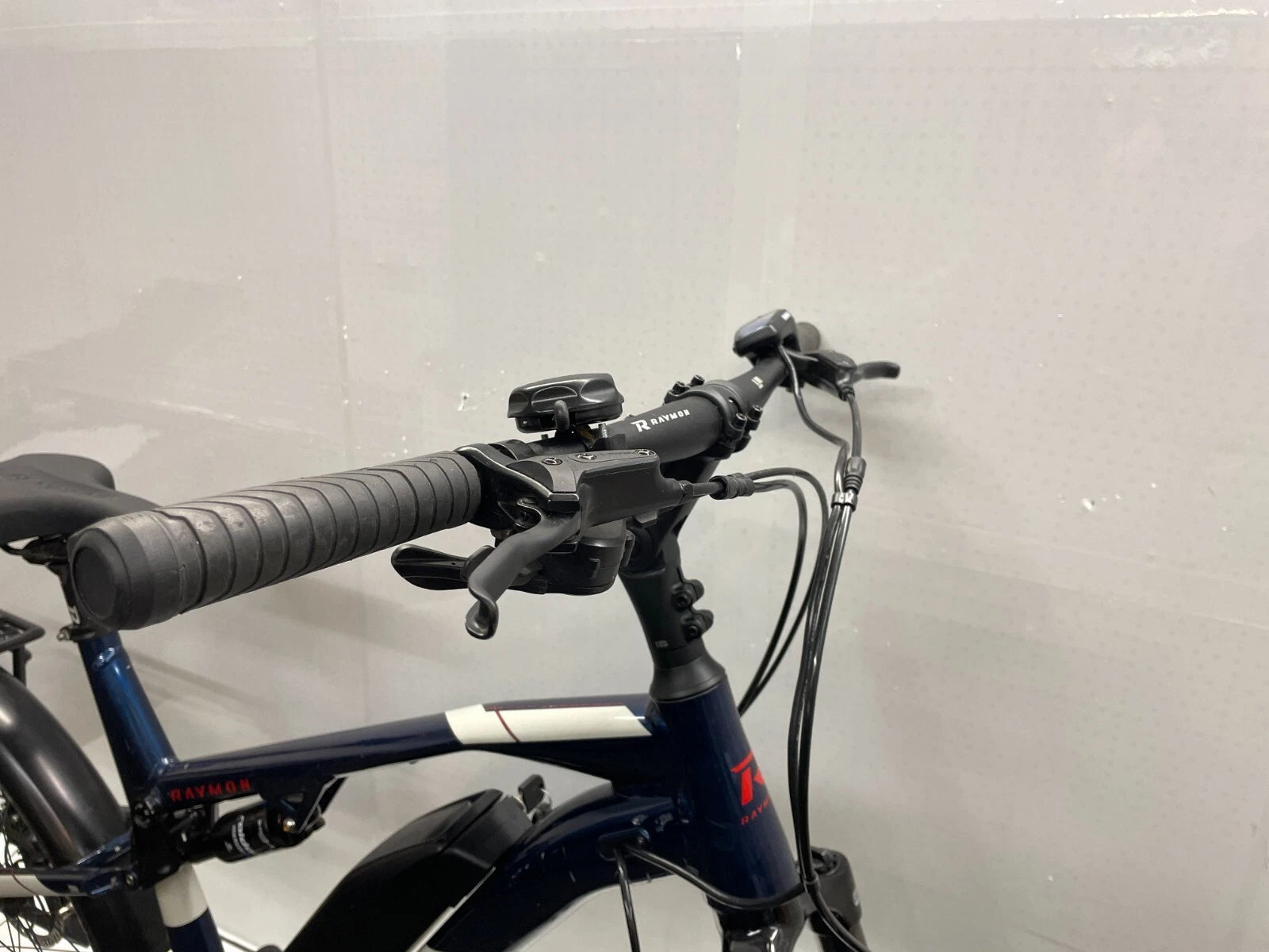Raymon Cross Ray FS E4.0 - Rahmengröße L, nur 750 Km