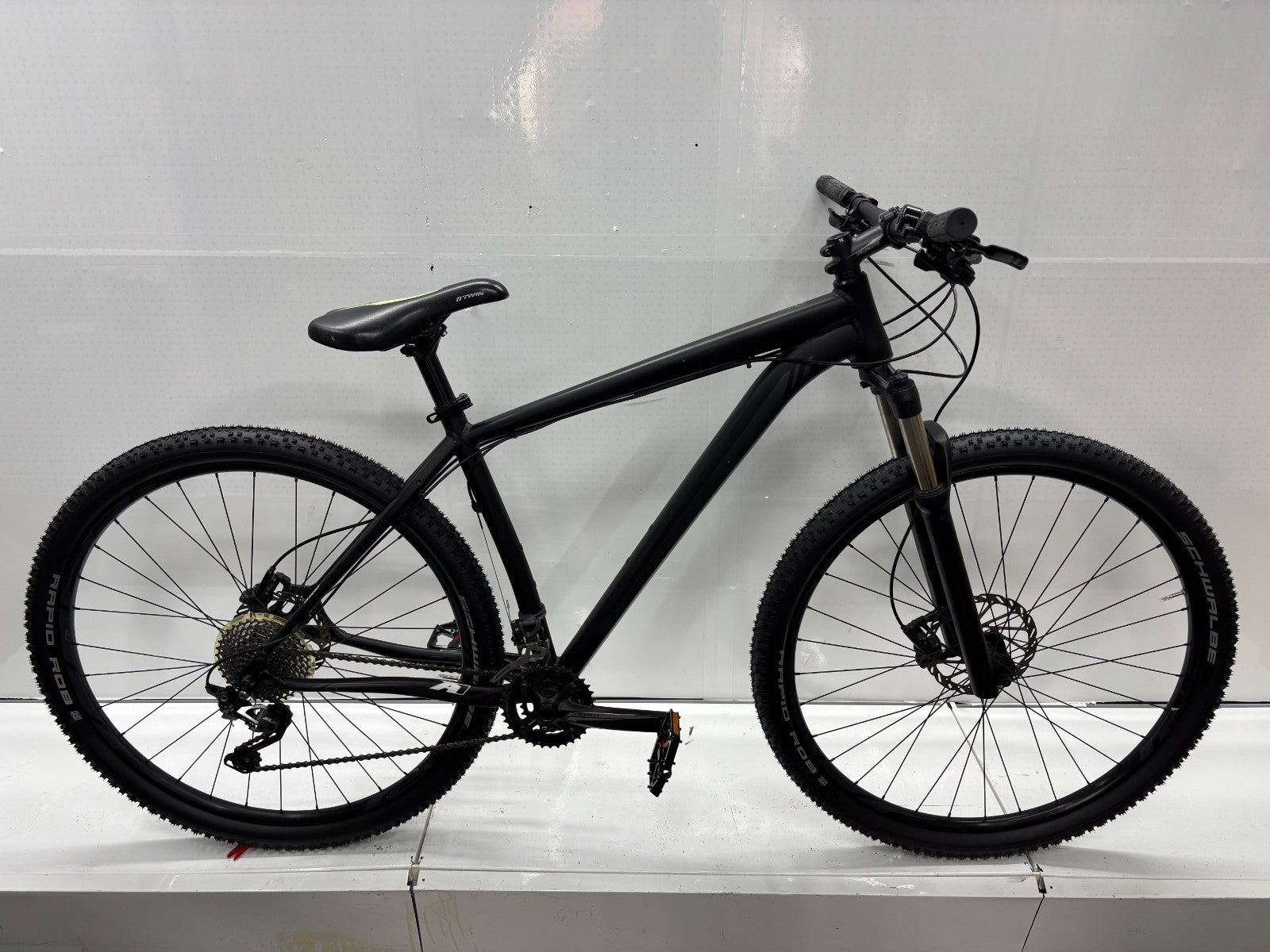 Specialized Rockshopper - viele Neuteile!