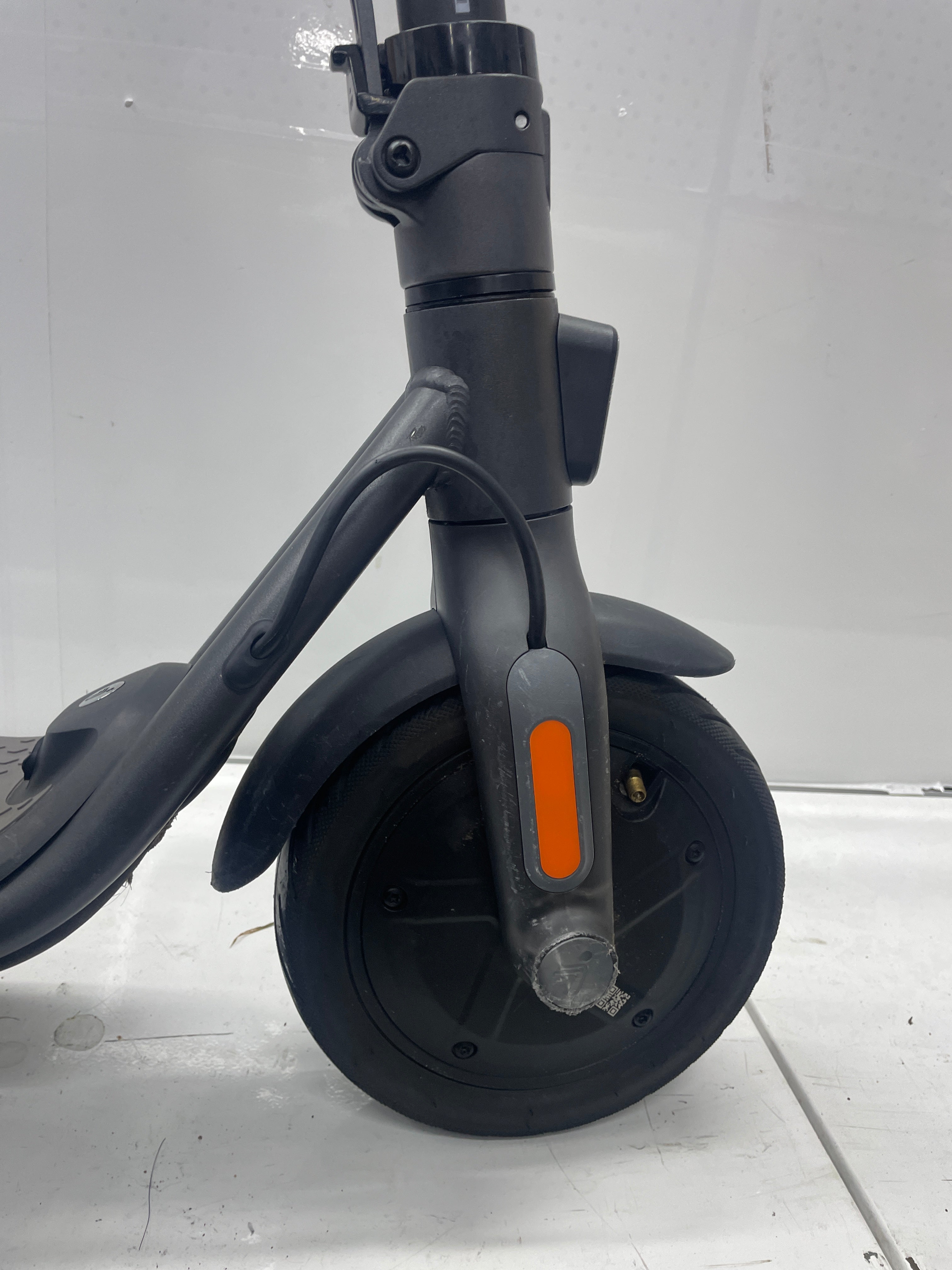 Segway ninebot KickScooter F20D
