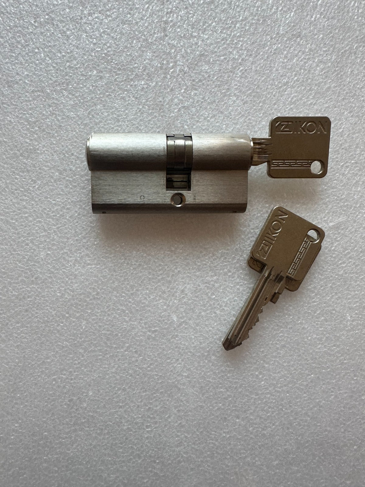 IKON Schließanlage ASSA ABLOY Doppelzylinder L=27/35 3x Schlüssel Türschloß