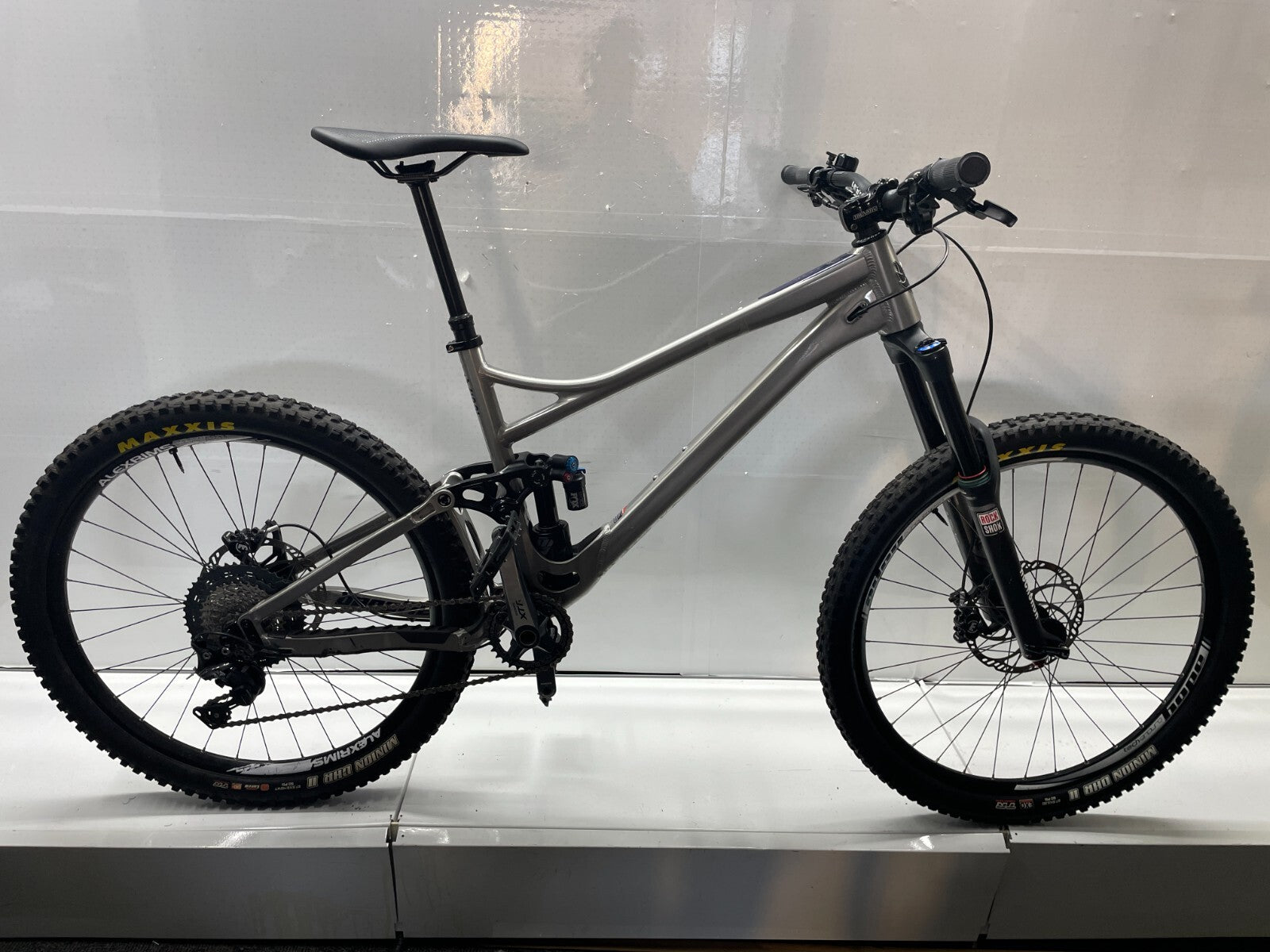 Banshee Rune Fully, NP 5600 €