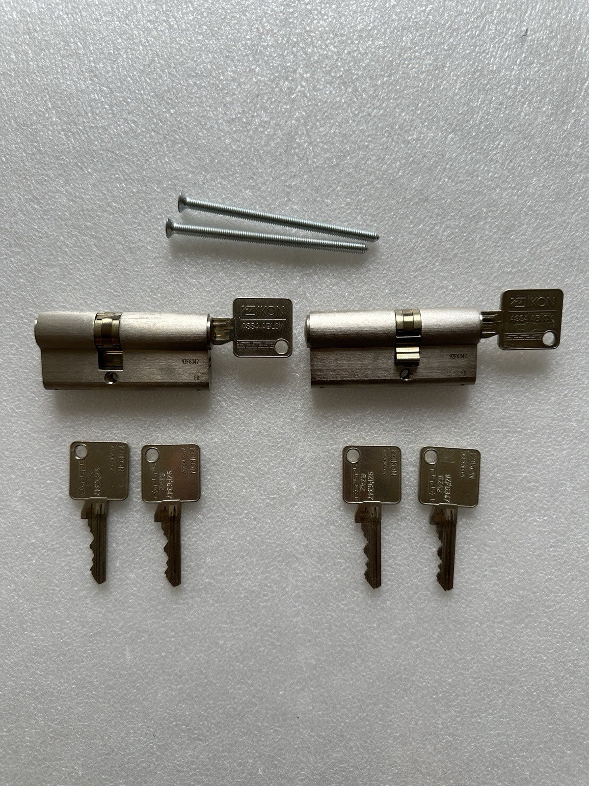 Ikon Schließzylinder, Doppelzylinder, Gleichschließend, 6 Schlüssel, Edelstahl