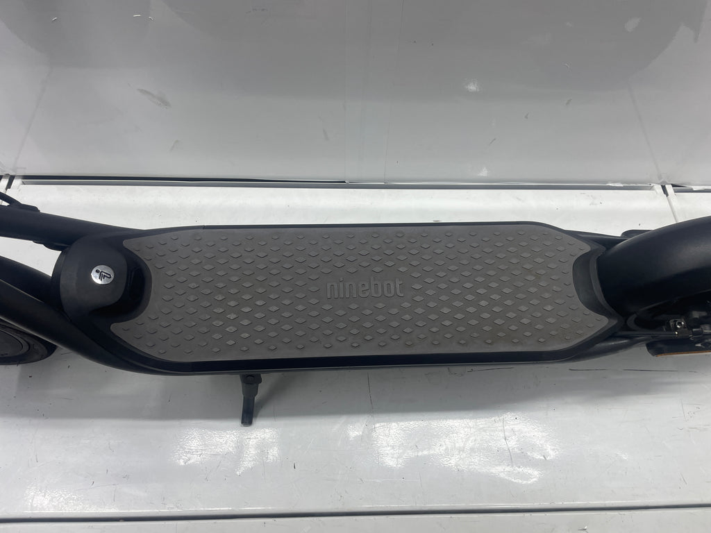 Segway ninebot KickScooter F20D