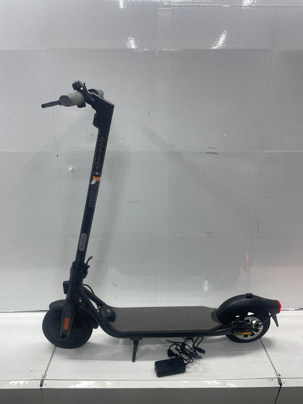Segway ninebot KickScooter F20D