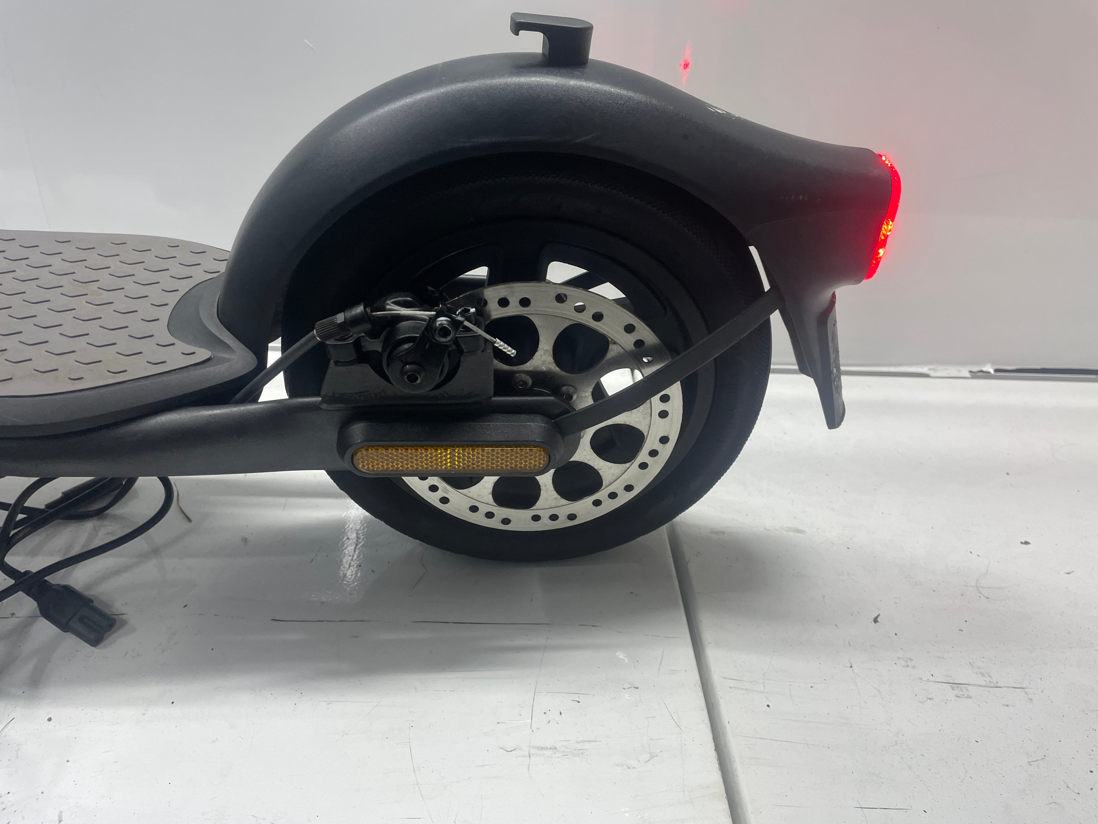 Segway ninebot KickScooter F20D