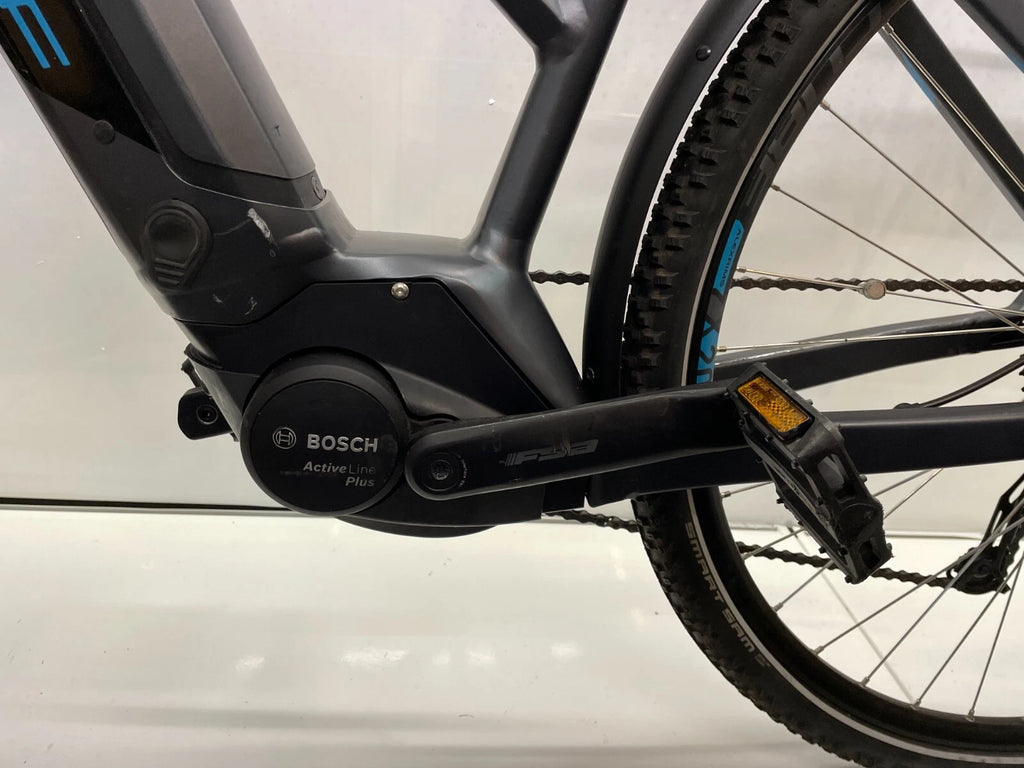 CUBE Cross Hybrid One 500, keine 750 Km gefahren!