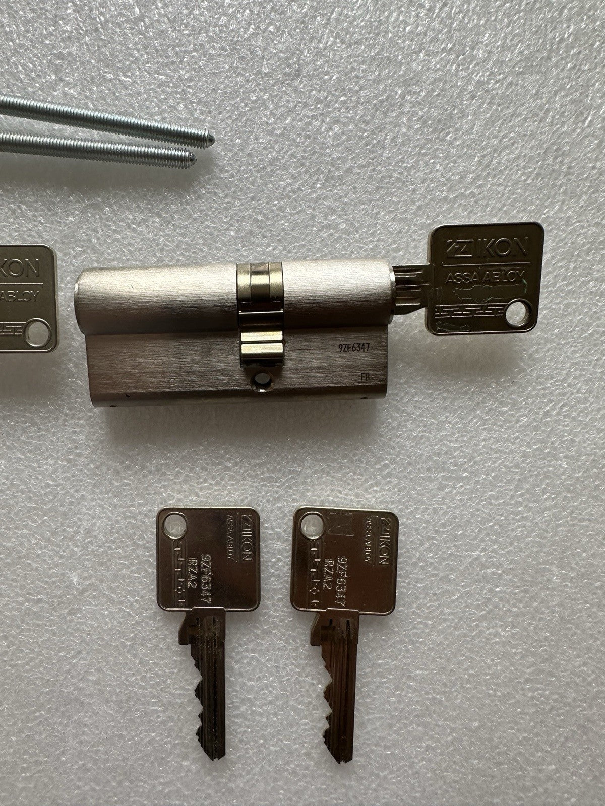 Ikon Schließzylinder, Doppelzylinder, Gleichschließend, 6 Schlüssel, Edelstahl