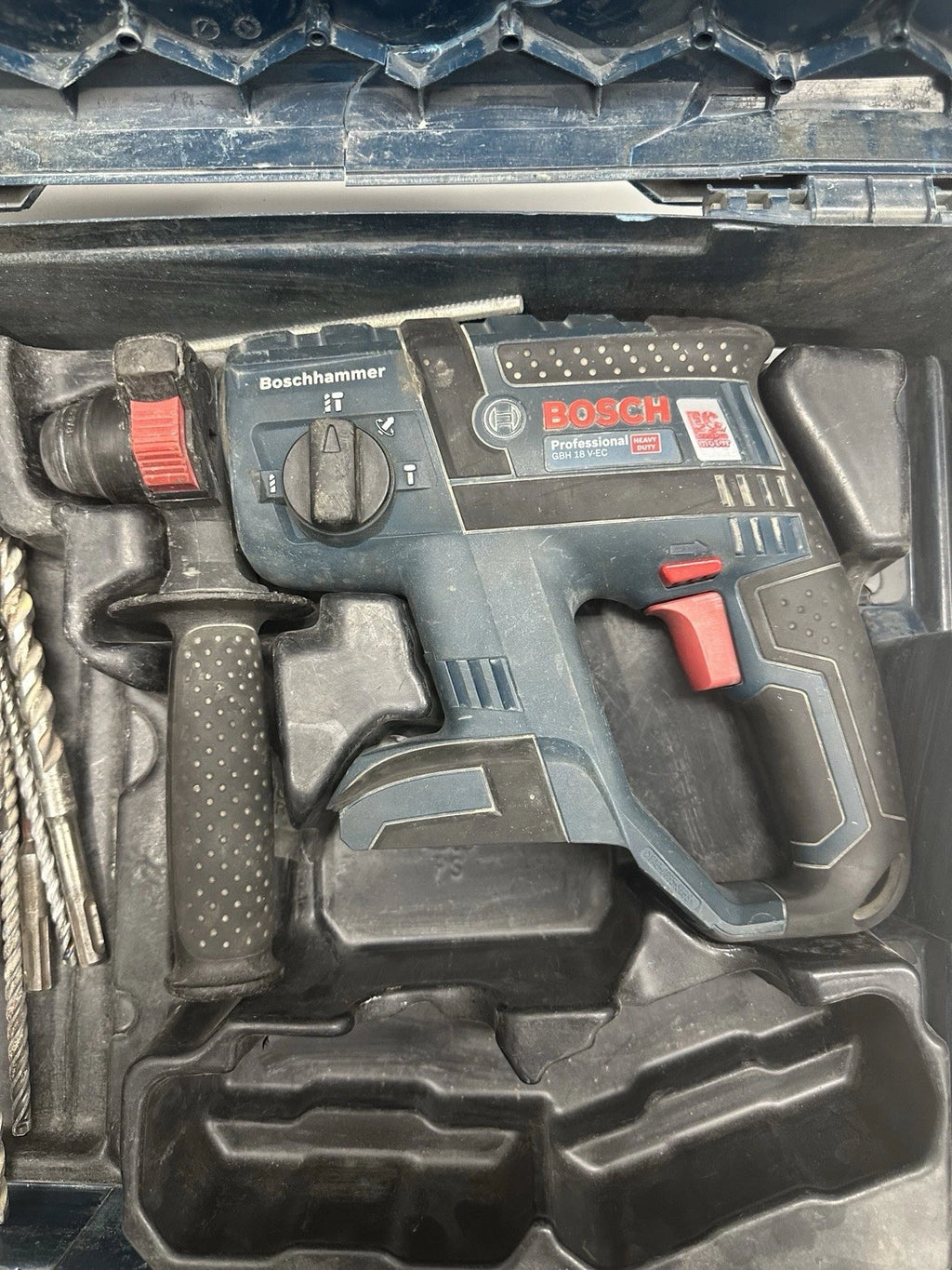 Bosch Professional GBH 18 V-EC Borhammer, 3611 J04 000 mit Bohrern ohne Akku