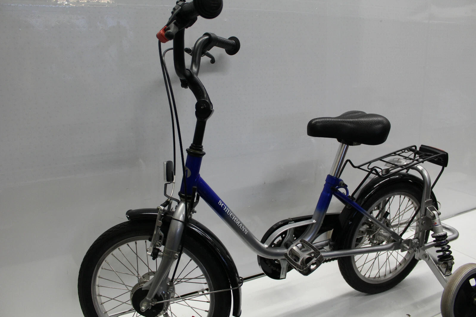 Schuchmann Kinder Therapierad Fahrrad 16 Zoll für Kinder mit Beeinträchtigungen mit Stützrädern