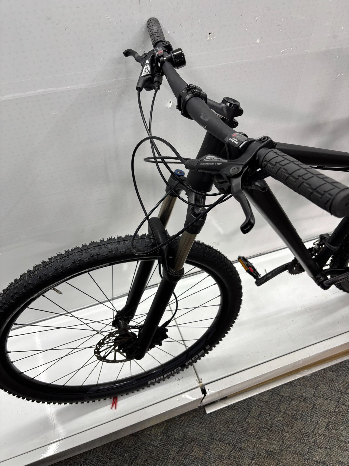 Specialized Rockshopper - viele Neuteile!