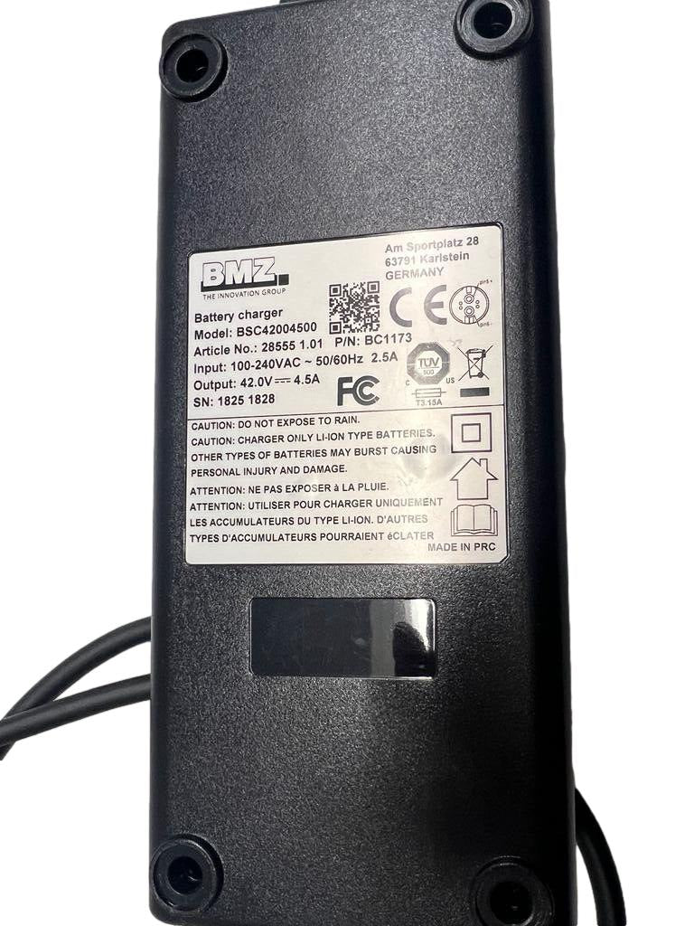 Derby Cycle Ladegerät BSC42004500 - Magnetstecker