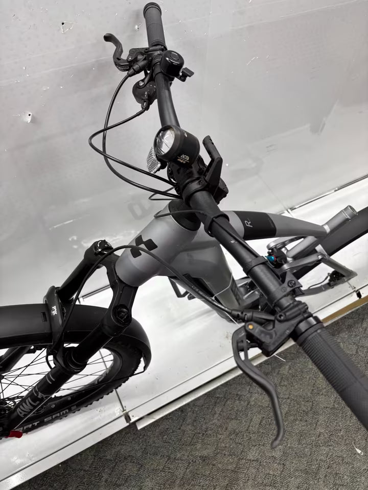 Cube Stereo Hybrid 120 Race - Rahmengröße XL - Bastlerrad zum Wiederaufbau