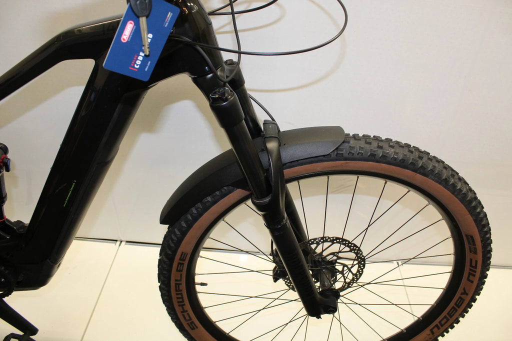 Cube Stereo Race HPC 140 R