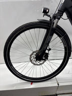 Genesis E-Series Touring, keine 200 KM gefahren!