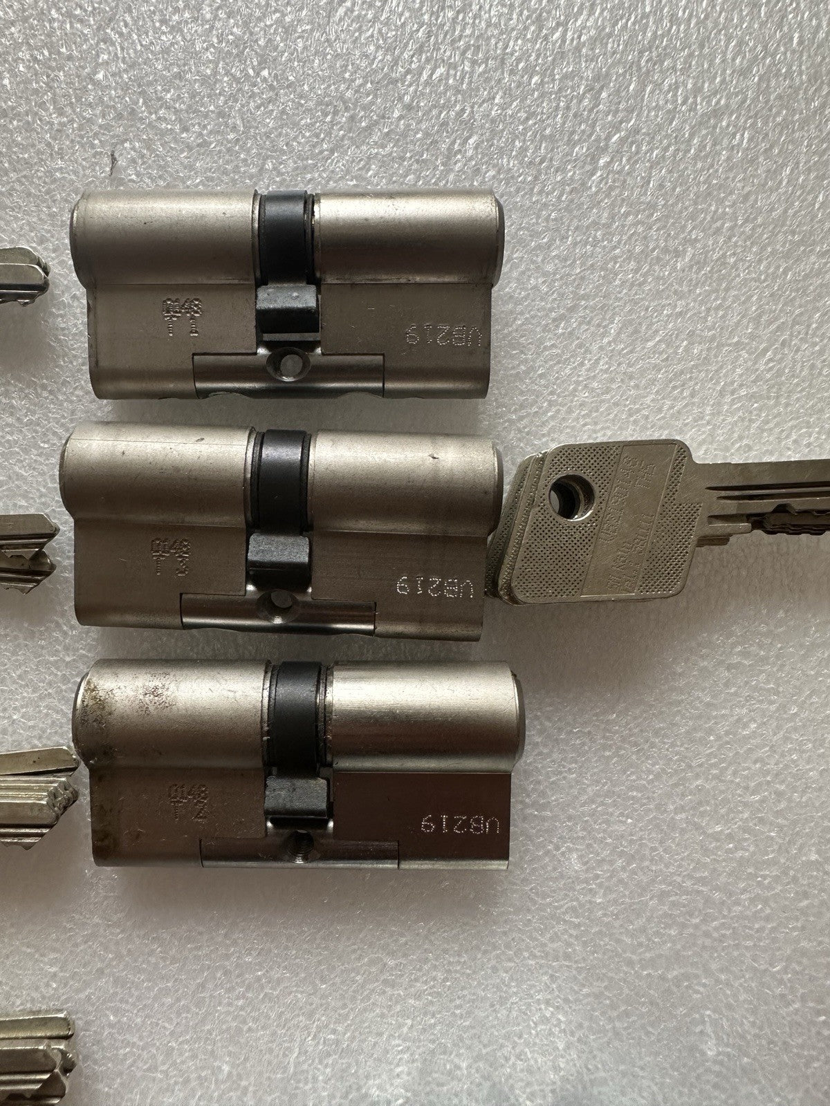Evva Schließanlage, Zentralschließanlage, Doppelzylinder Schließplan 27 Zylinder