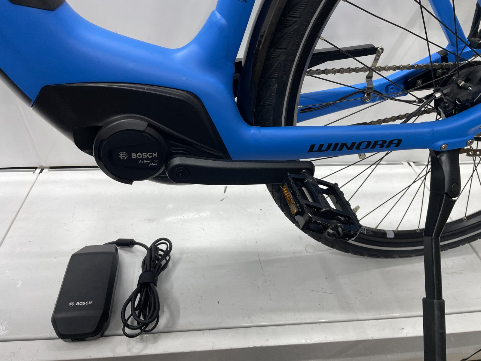 Winora tria N8E Damen E-Bike, keine 100 KM gefahren, wie neu!