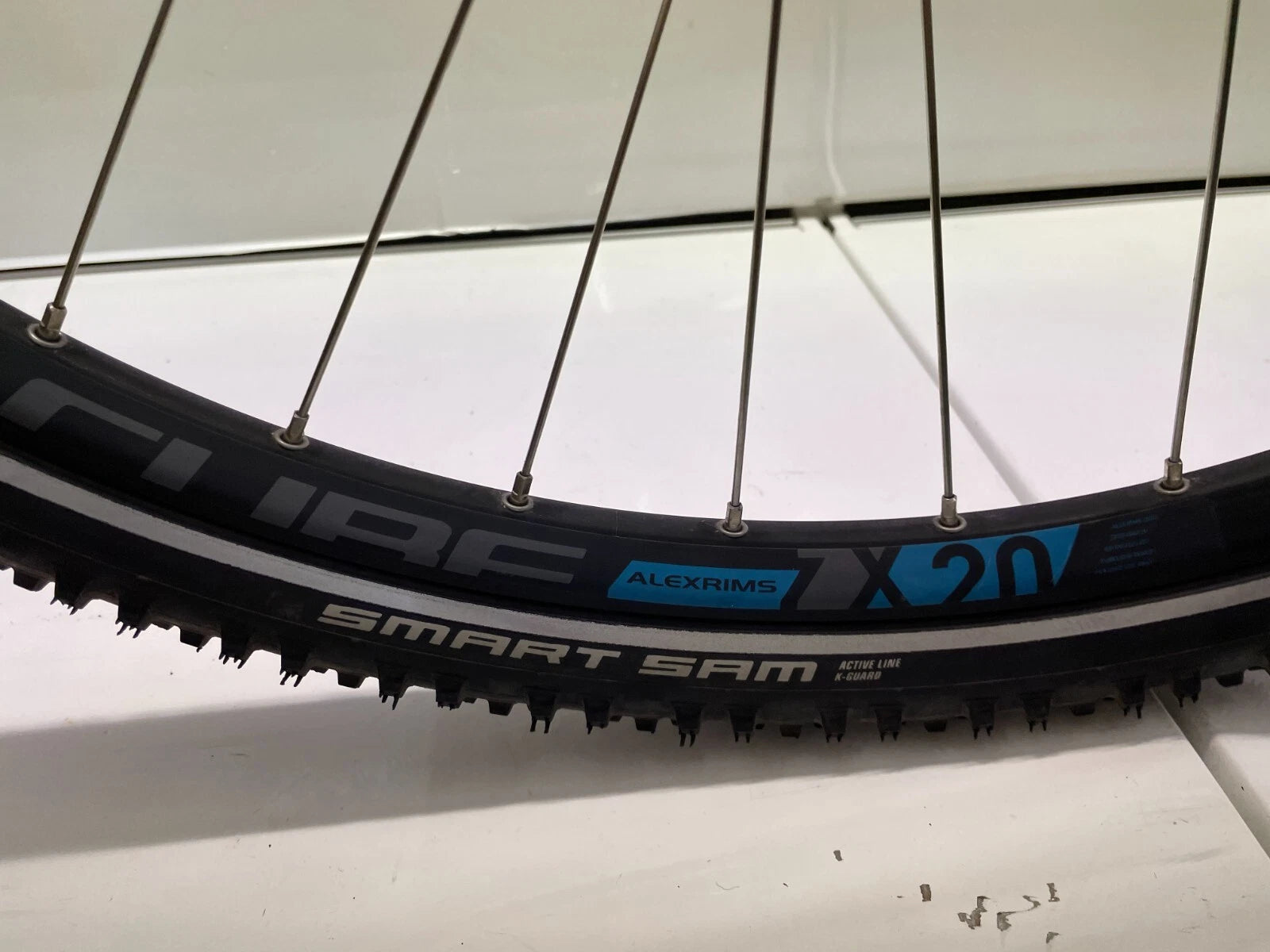 CUBE Cross Hybrid One 500, keine 750 Km gefahren!