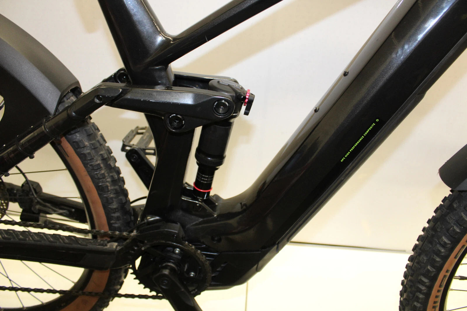 Cube Stereo Race HPC 140 R