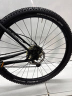 Specialized Rockshopper - viele Neuteile!