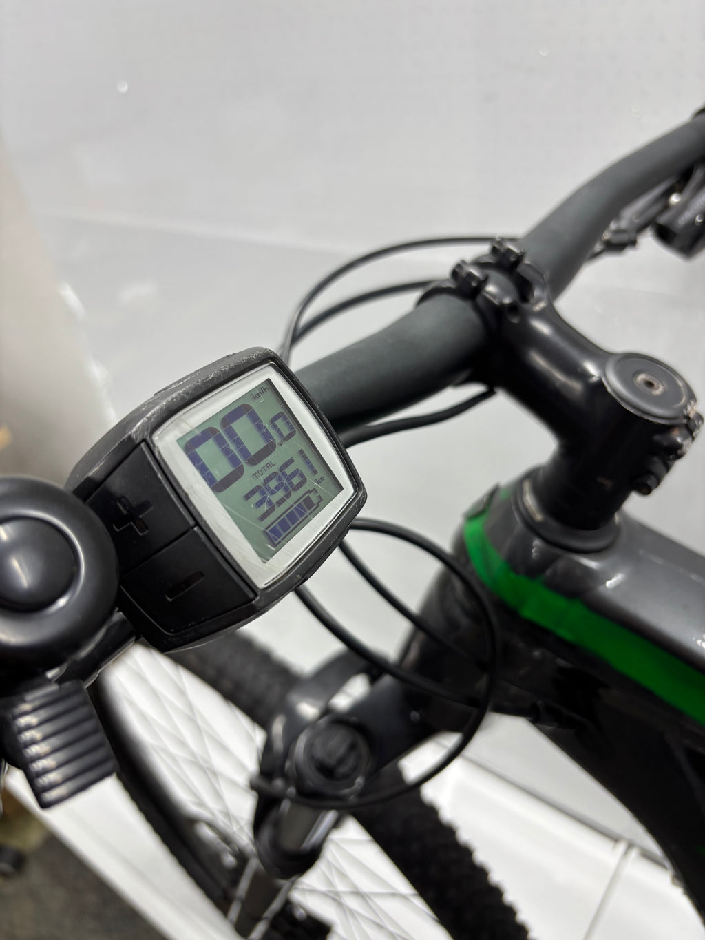 Trek Powerfly 4 E-Bike - BASTLER zum Wiederaufbau / Ersatzteilspender