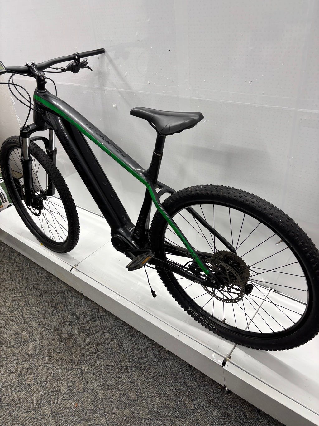 Trek Powerfly 4 E-Bike - BASTLER zum Wiederaufbau / Ersatzteilspender