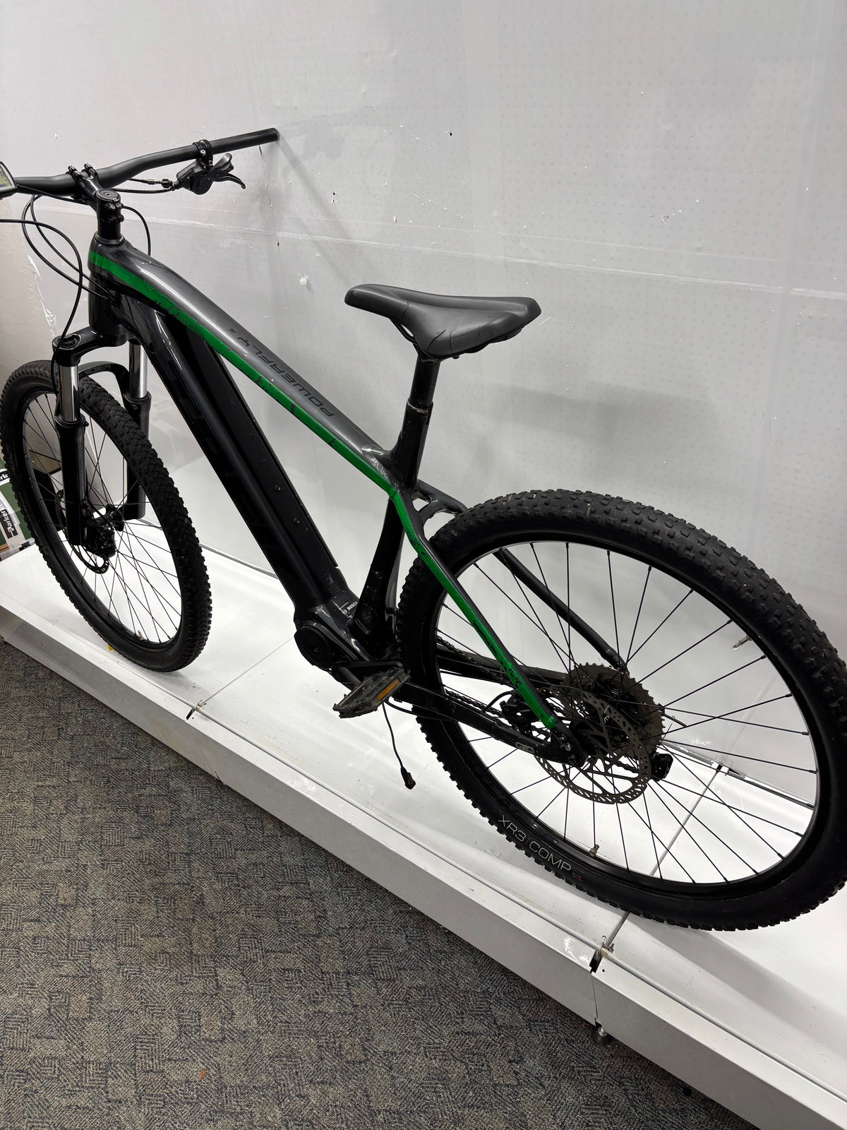 Trek Powerfly 4 E-Bike - BASTLER zum Wiederaufbau / Ersatzteilspender