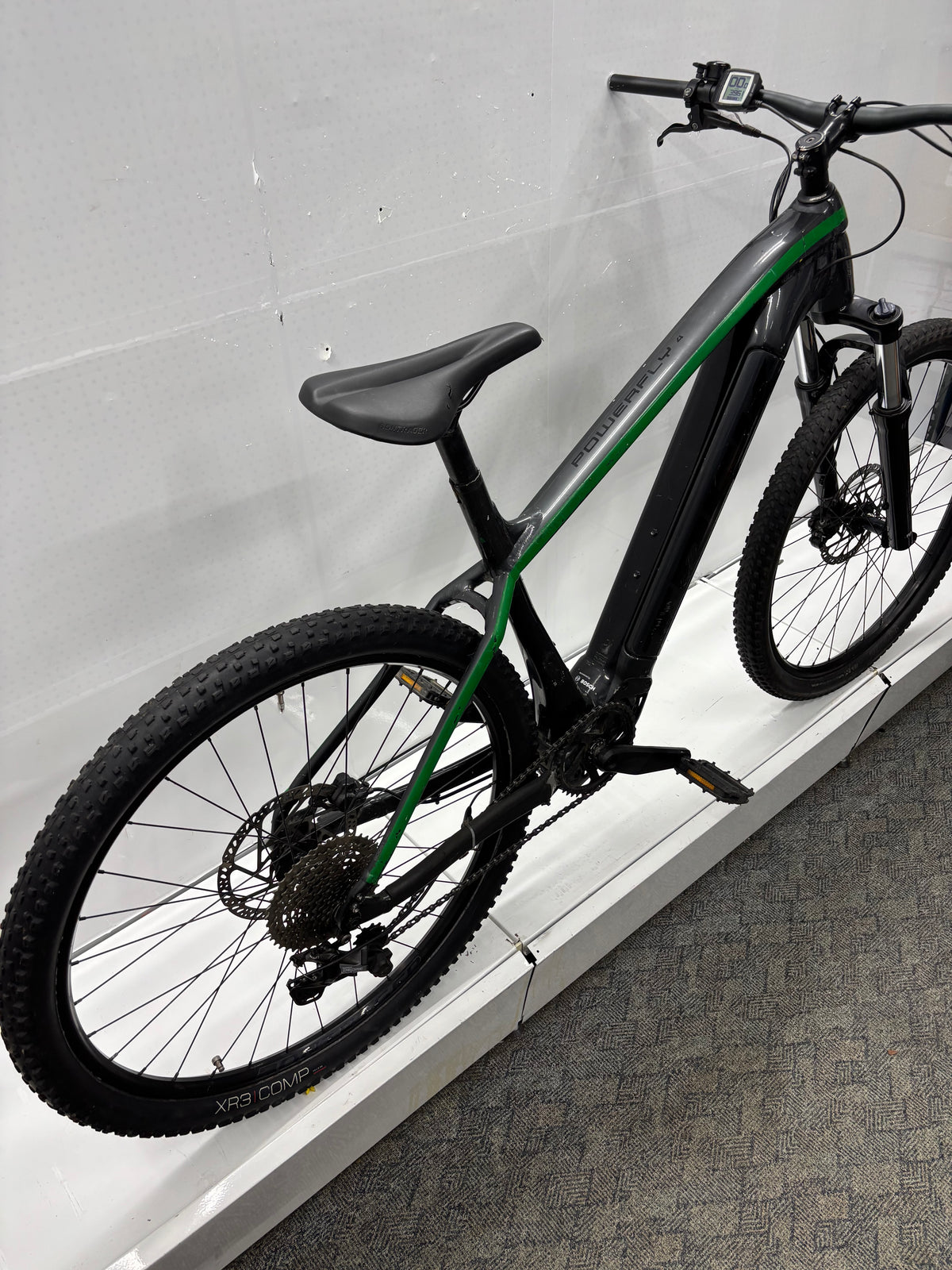 Trek Powerfly 4 E-Bike - BASTLER zum Wiederaufbau / Ersatzteilspender