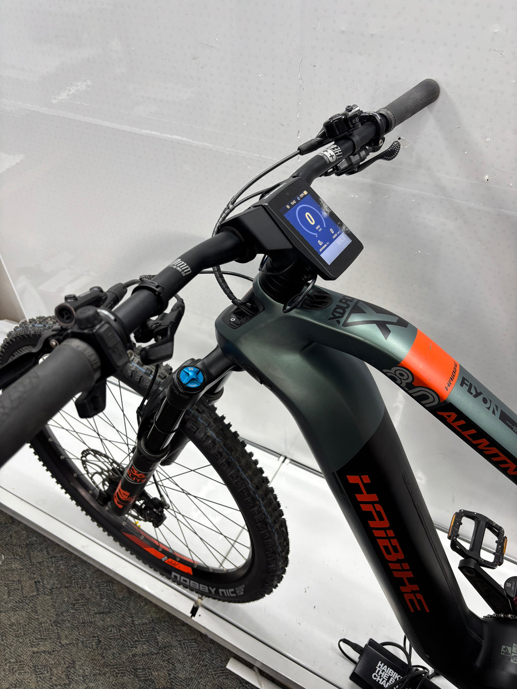 Haibike XDuro AllMtn 8.0, keine 1.300 KM gefahren!