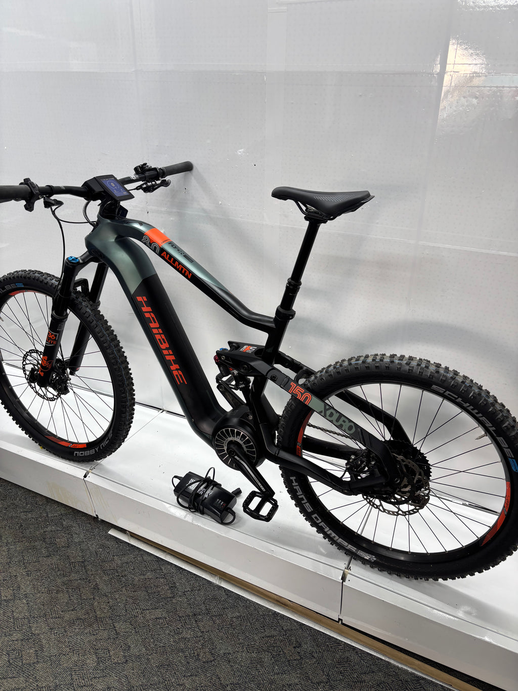 Haibike XDuro AllMtn 8.0, keine 1.300 KM gefahren!
