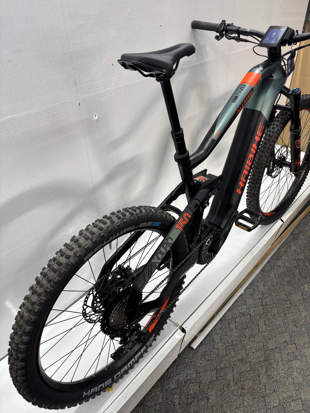 Haibike XDuro AllMtn 8.0, keine 1.300 KM gefahren!