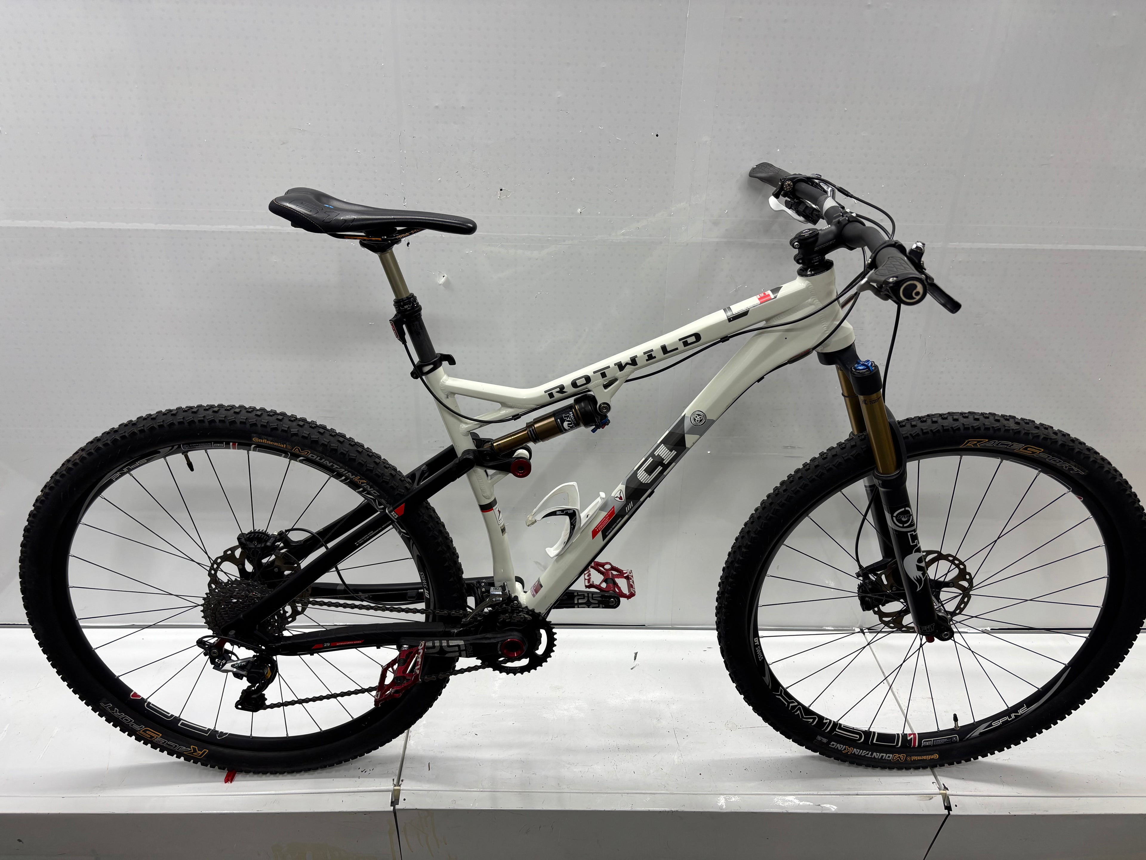 Rotwild C1 Cross Series