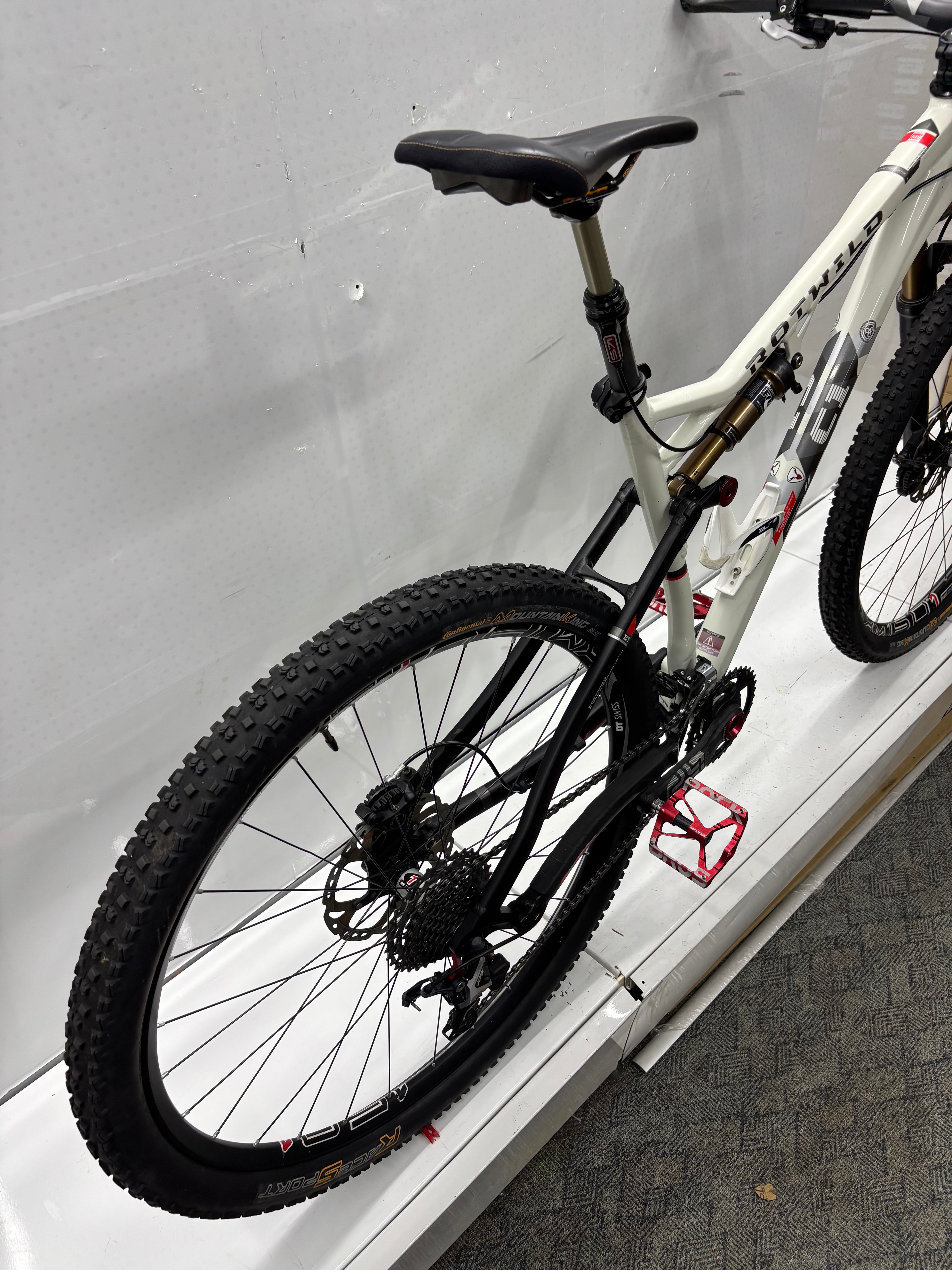 Rotwild C1 Cross Series
