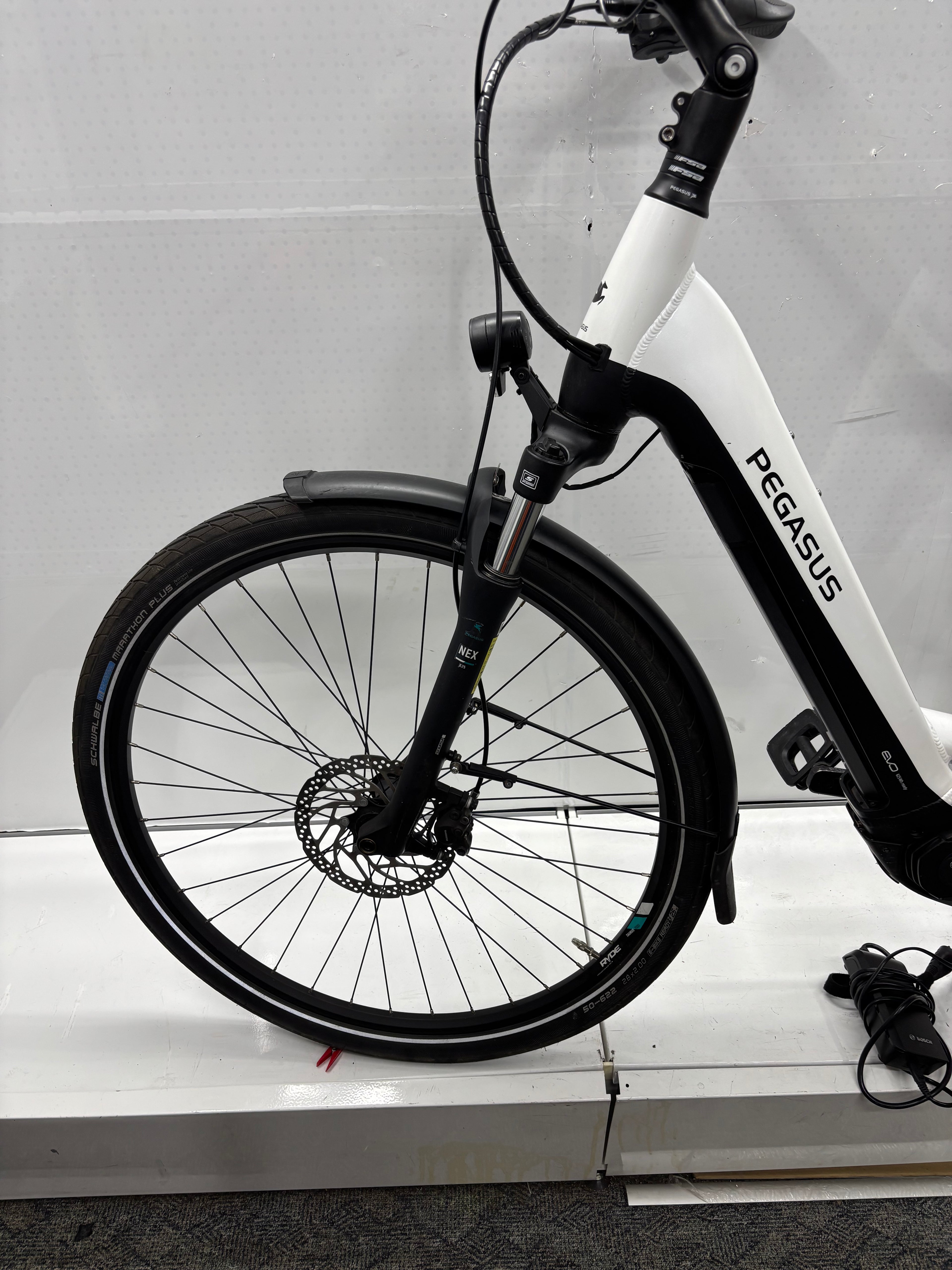 Pegasus Premio EV Un Fahrrad - Bastlerrad - DEFEKT - viele gute Teile