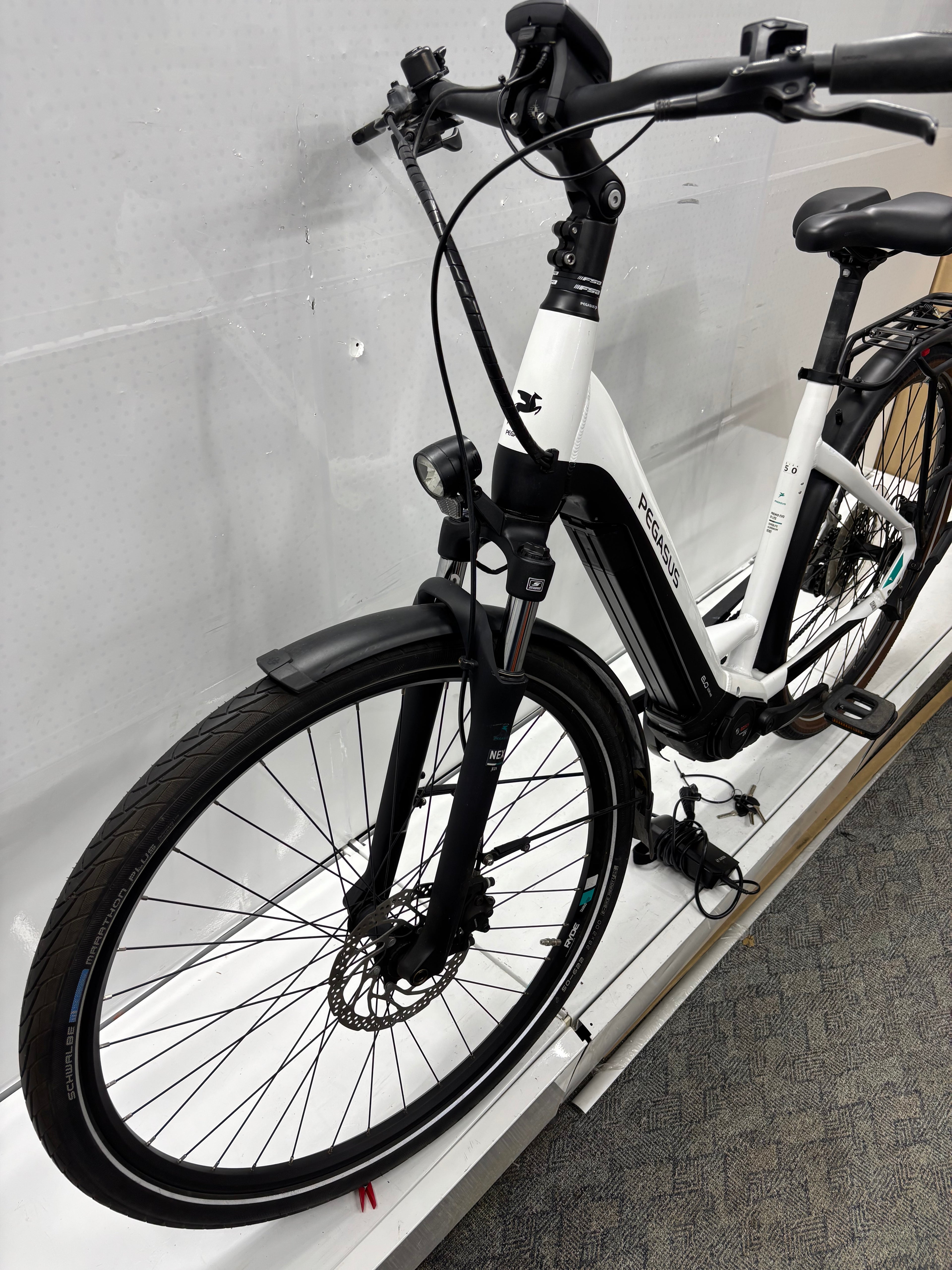 Pegasus Premio EV Un Fahrrad - Bastlerrad - DEFEKT - viele gute Teile