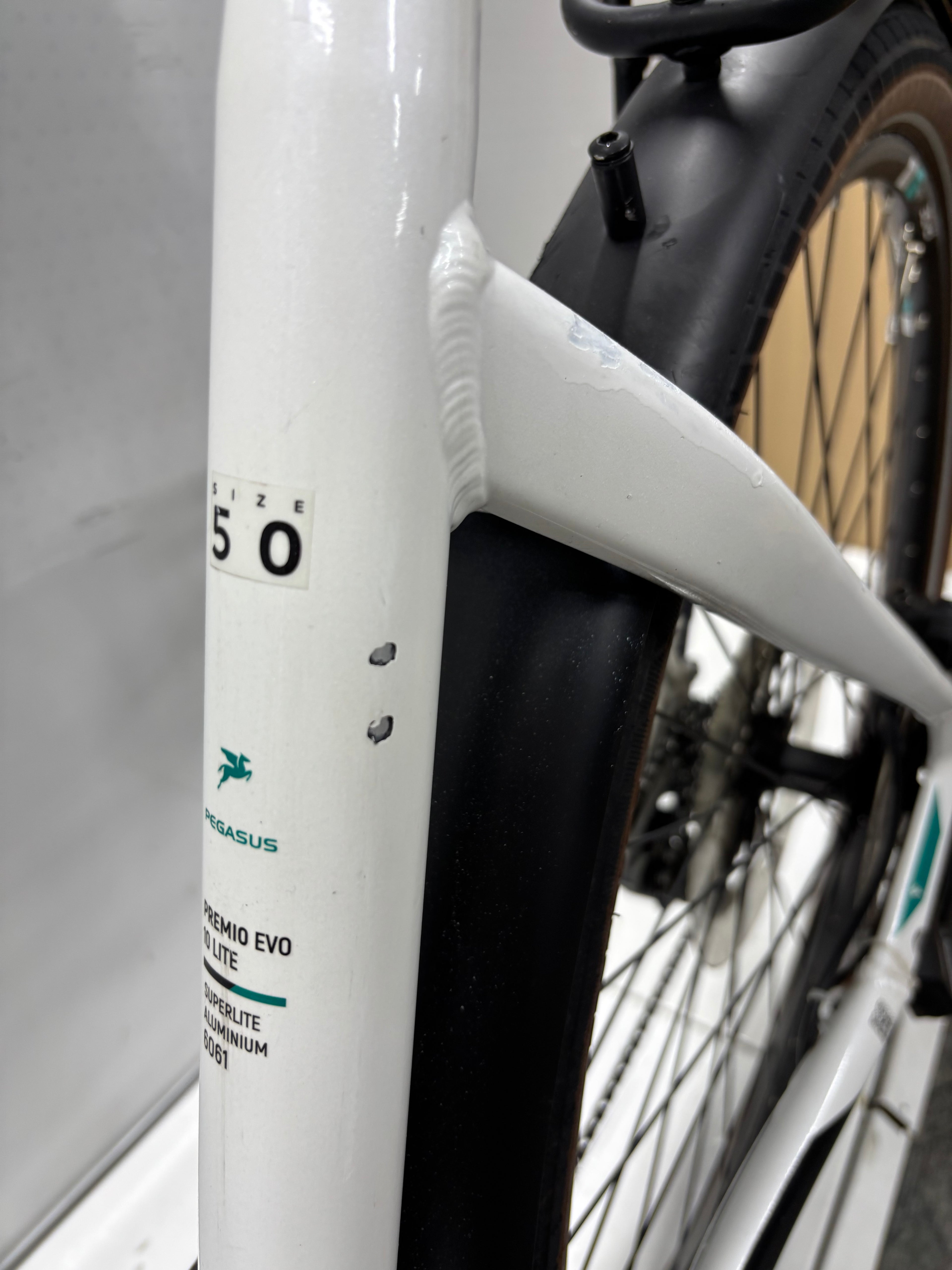 Pegasus Premio EV Un Fahrrad - Bastlerrad - DEFEKT - viele gute Teile