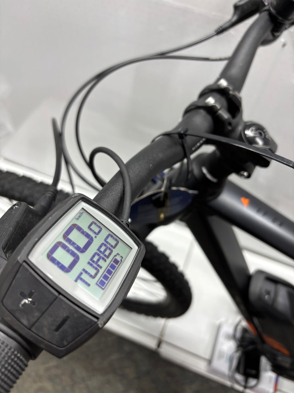 Bulls LTCX, nur 650 KM gefahren !