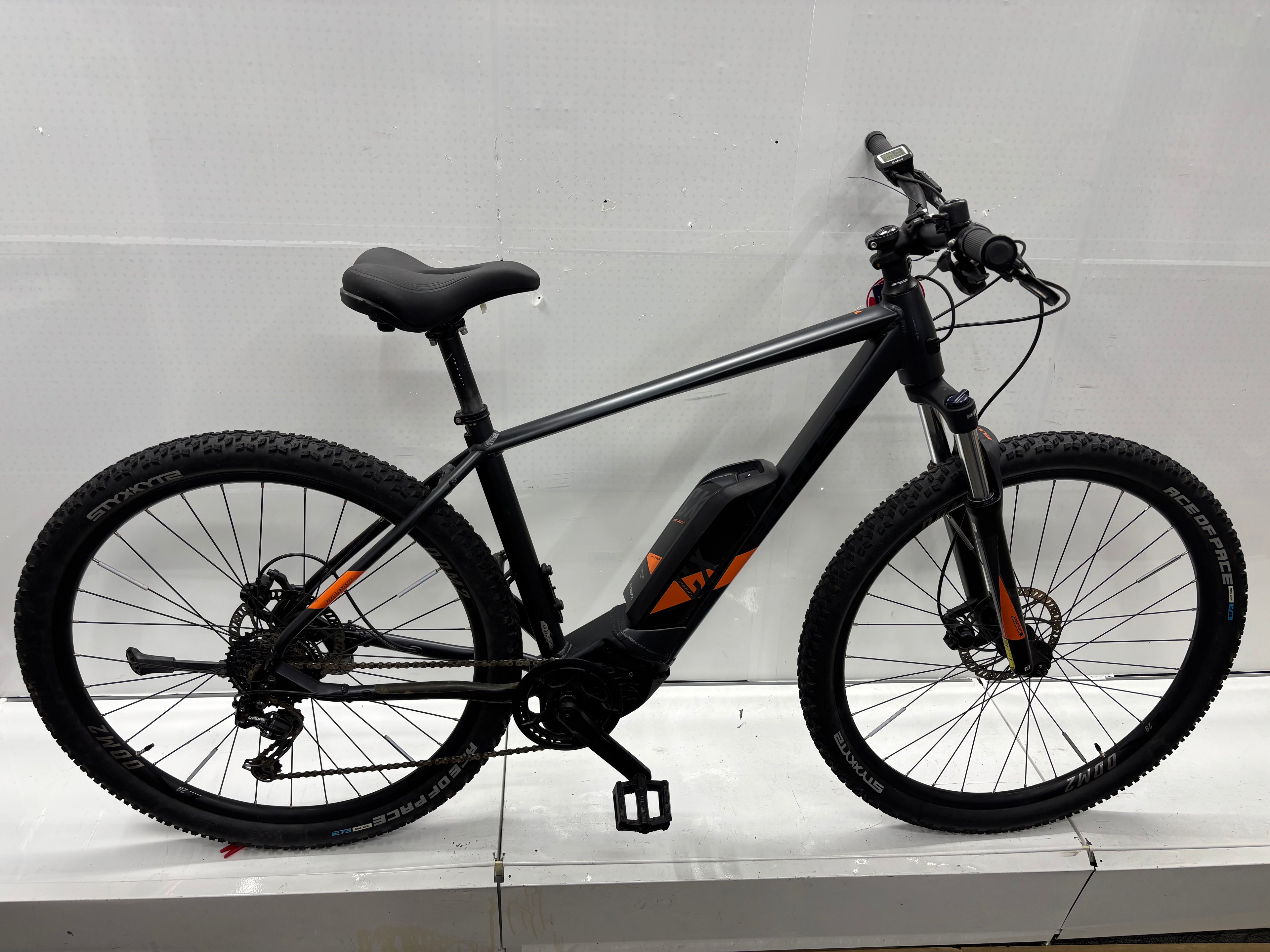Bulls LTCX, nur 650 KM gefahren !