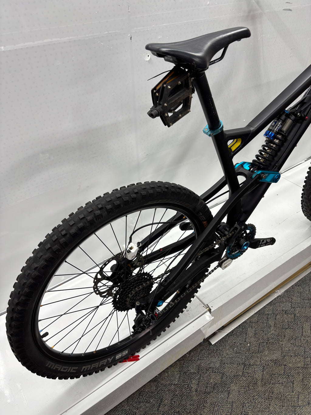 Canyon Torque FRX - Rahmengröße L - Bastlerrad DEFEKT